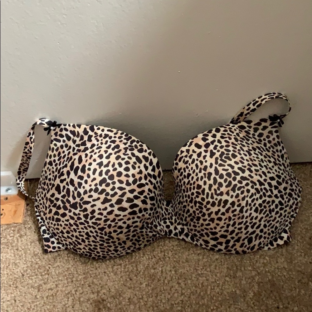 Victoria’s Secret Cheetah Plunge Bra